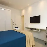 Studio Completo A 180M Da Praia | Jc 40/304